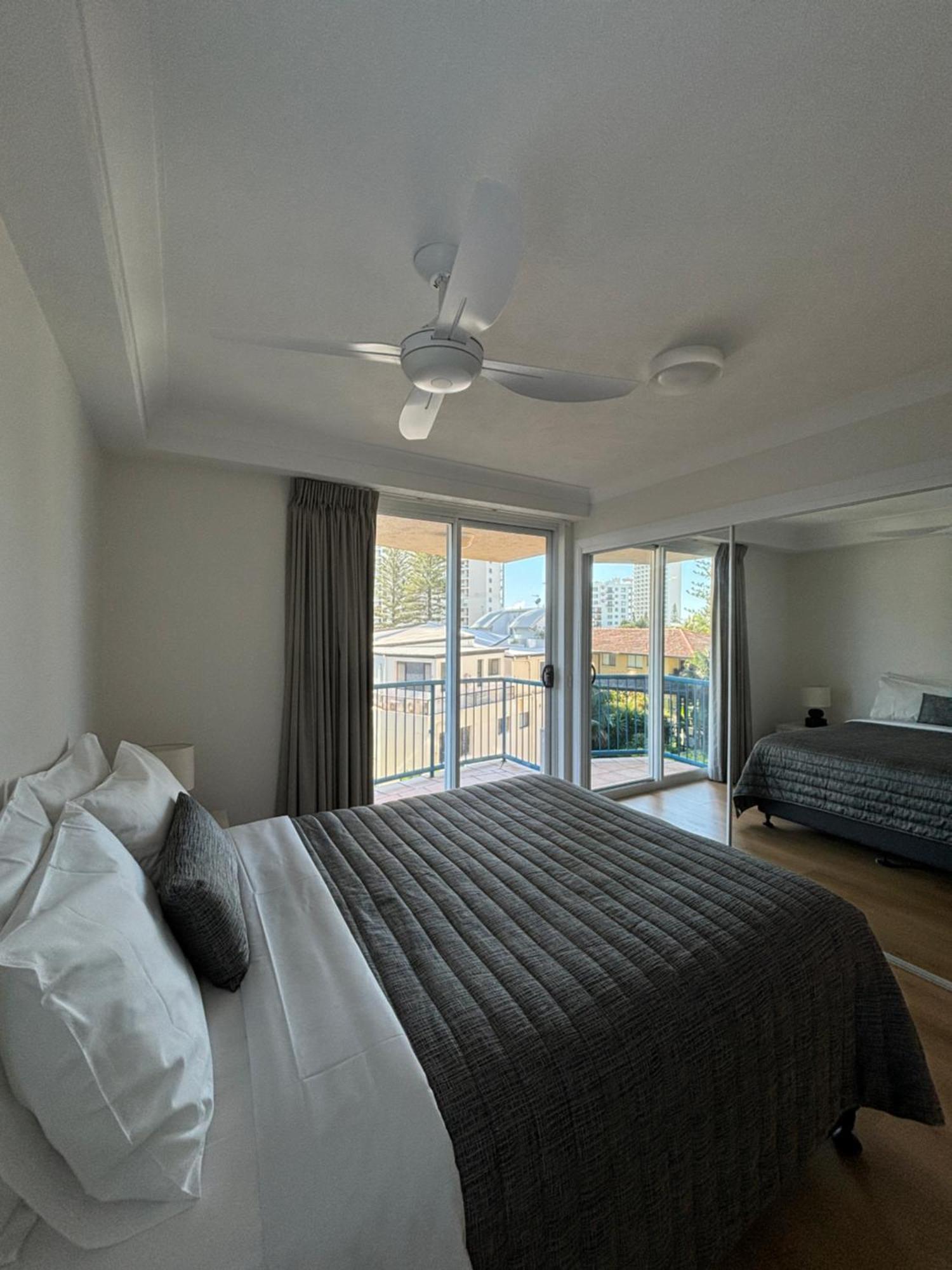 San Mateo On Broadbeach Gold Coast Exterior photo